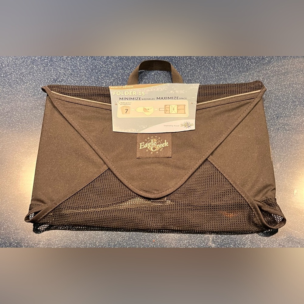 Eagle Creek black Travel Organizer